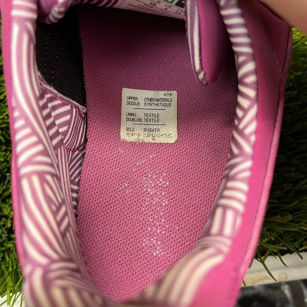 Puma Roma Nm Girls‎ Size 6Y Pink Running Casual Walking Shoes Sneakers